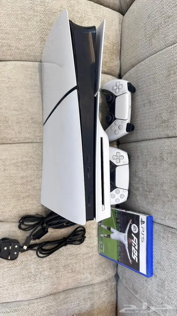 بلايستيشن 5 اخو الجديد بكامل اغراضه 0