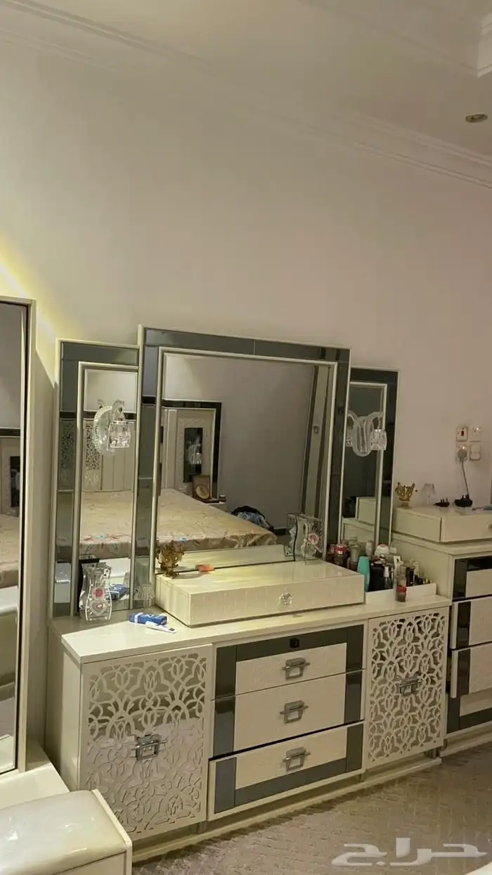 غرفه نوم استخدام نظيف 6