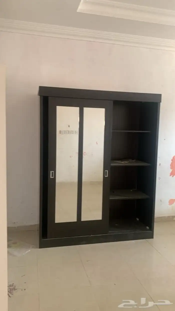 للبيع اسره نوم ورفوف ودواليب وشينكو 4
