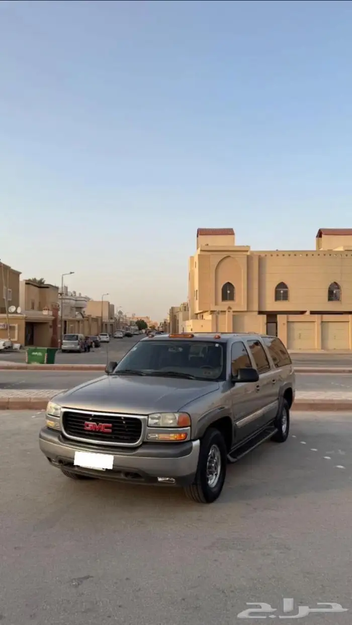 GMC سوبربان للبيع موديل 2000 16
