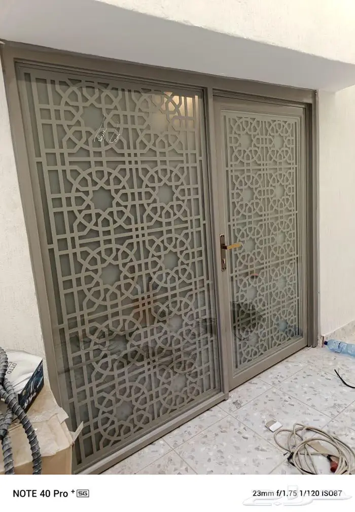 ابواب ليزر ابواب المنيوم درابزين ابواب خشب مع ضمان 28