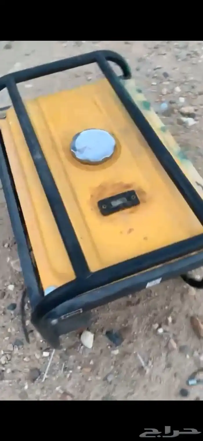 مواطير كهربا بانزين العدد 2 واحد قوته 6500 و الثاني 3700 4