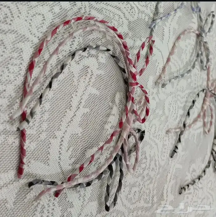 اطواق شعر الحبه ب 2 وربطات شعر على 2 20