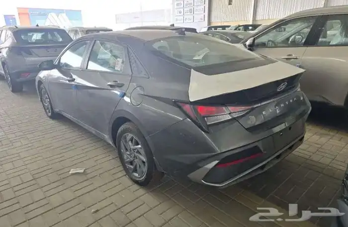 هيونداي النترا 2025 عروض تبدأ 4000 بالتقسيط 3