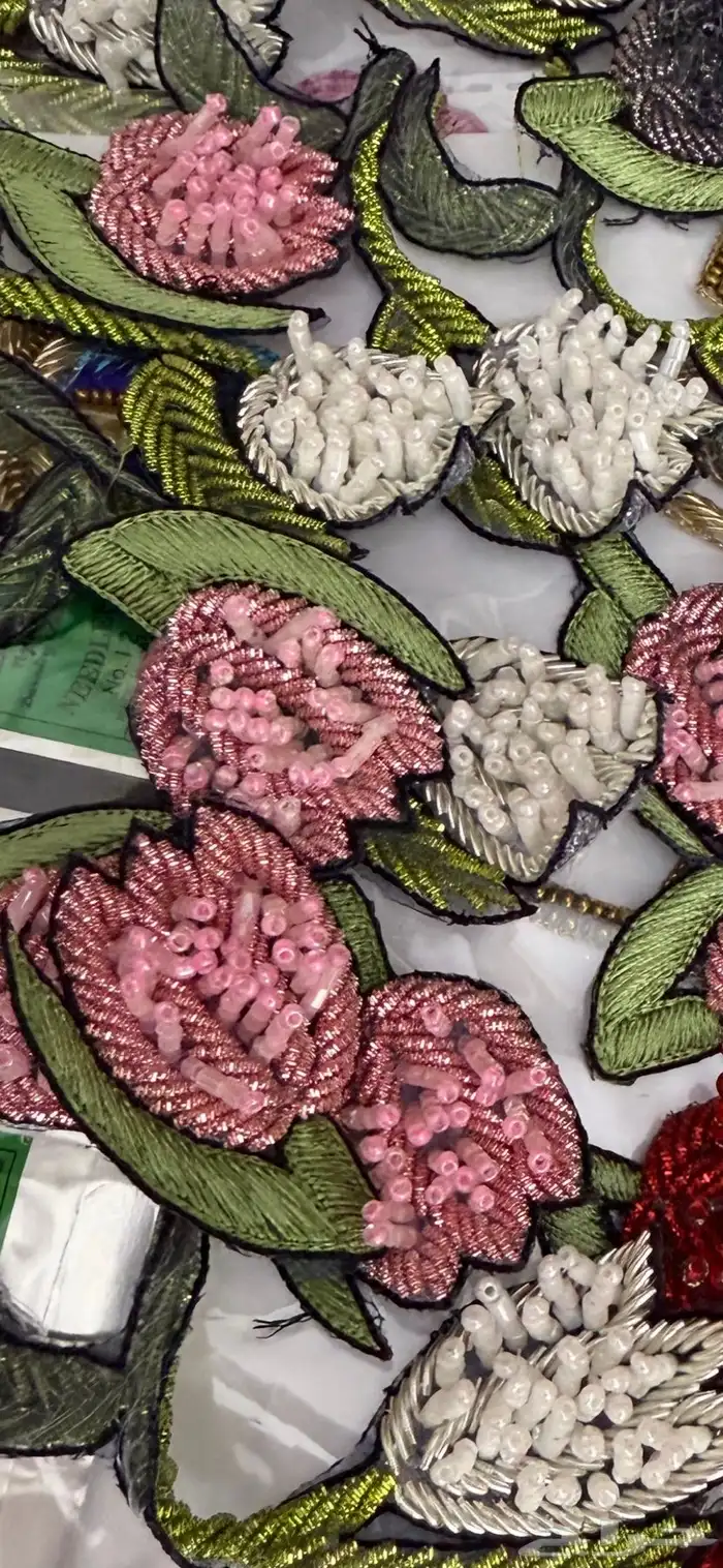 تطريز شغل يدوي مميز بالخيط والخرز والكرستال 4