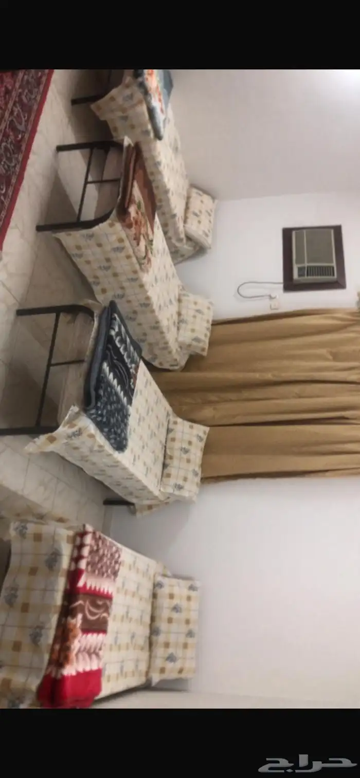 سرير مع مخده مع مرتبه وبطانيه للبيع 3