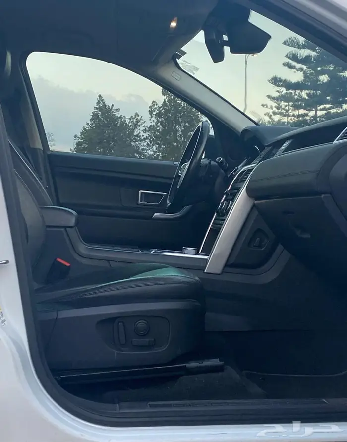 LAND ROVER DISCOVERY SPORT 2015 48