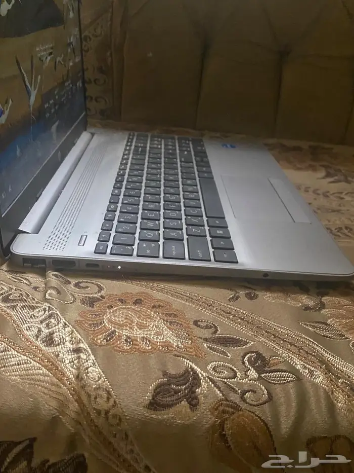لابتوب hp ذاكرة 8 2