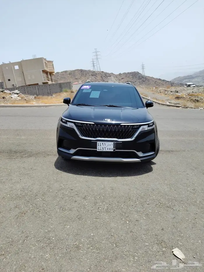 كارنفال 2021 كارنيفال أسود 9 مقاعد بسعر منافس 0
