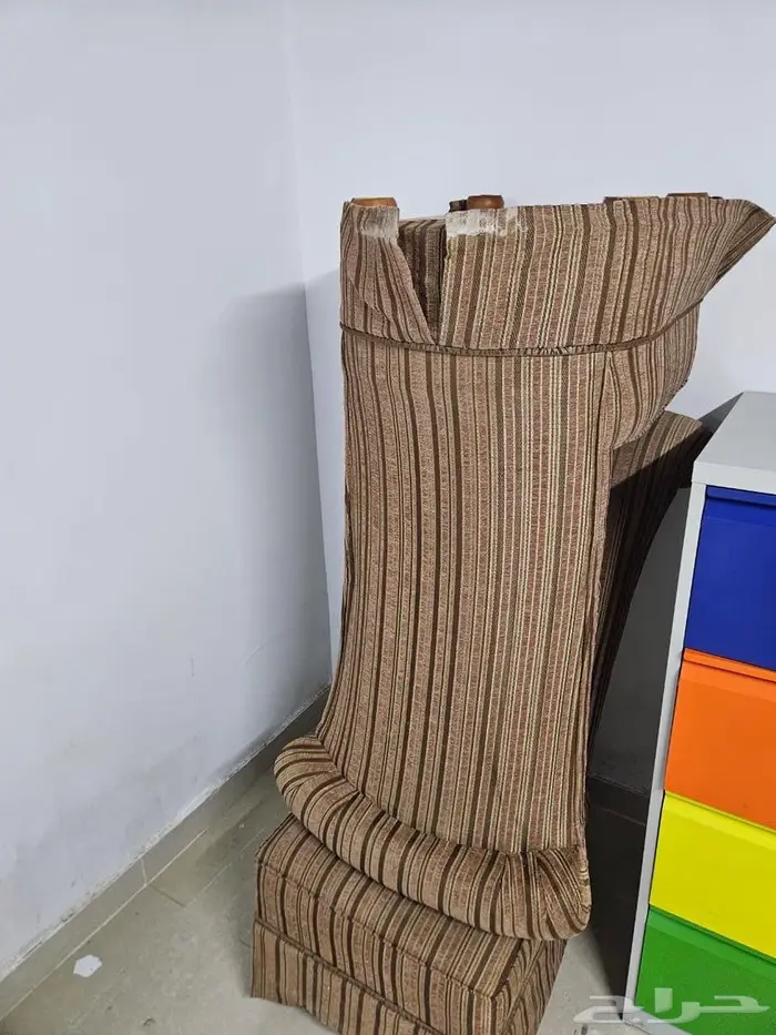 كنب مفرد كلاسيكي حبتين 1