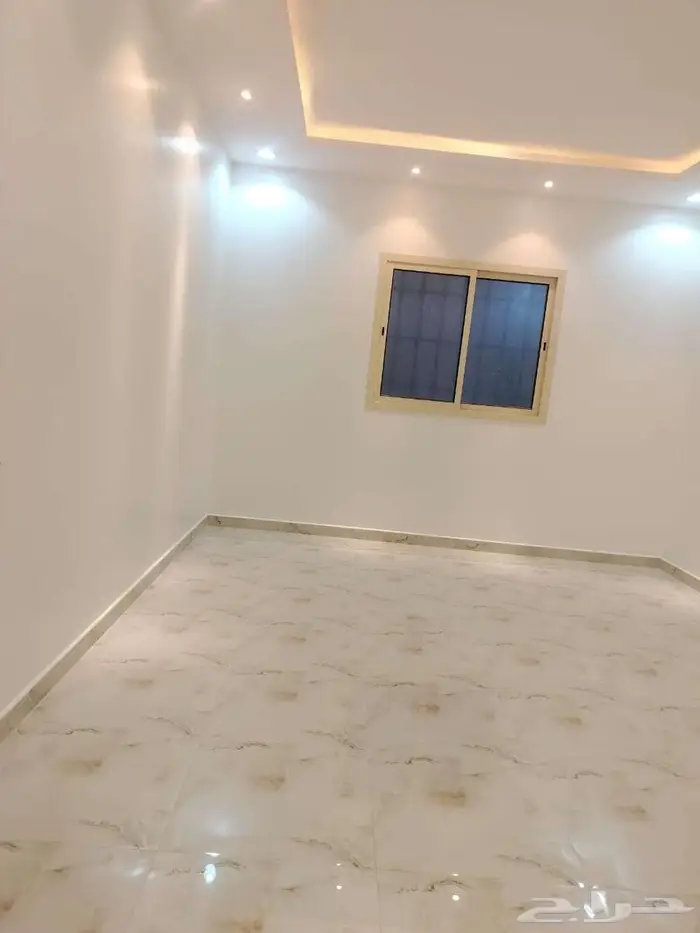دور أرضي ممير للايجار مساحة 450 13