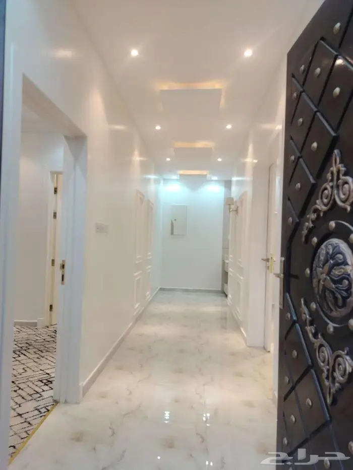 دور أرضي ممير للايجار مساحة 450 17