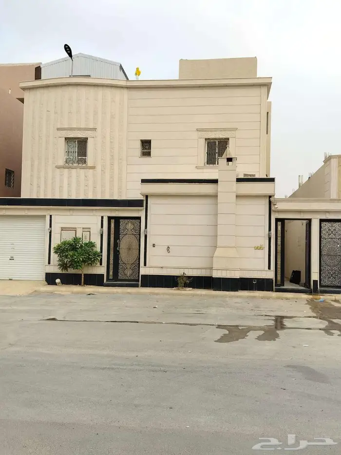 دور أرضي ممير للايجار مساحة 450 6