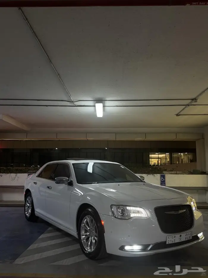 كرايسلر C300 2023 وكاله 1