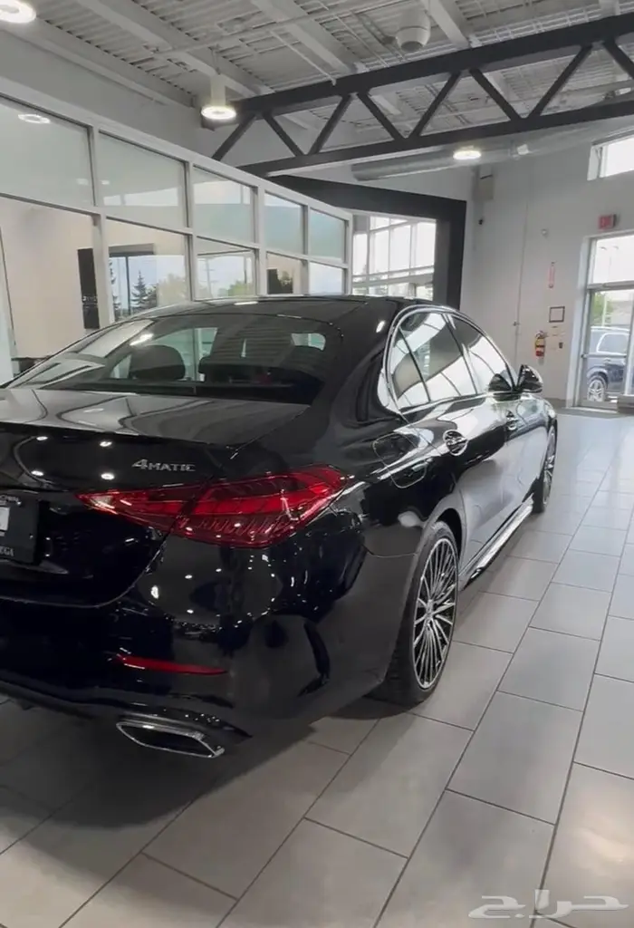 للبيع 2025 مرسيدس C300 ((اصفار)) 2