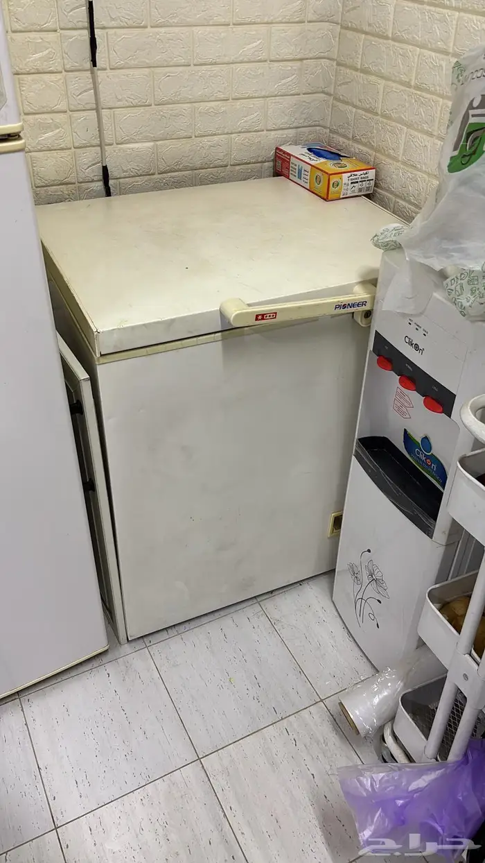 للبيع مكيفات واثاث 4