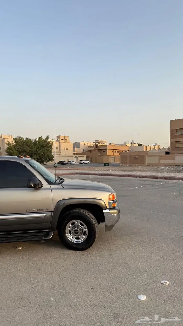 GMC سوبربان للبيع موديل 2000 12