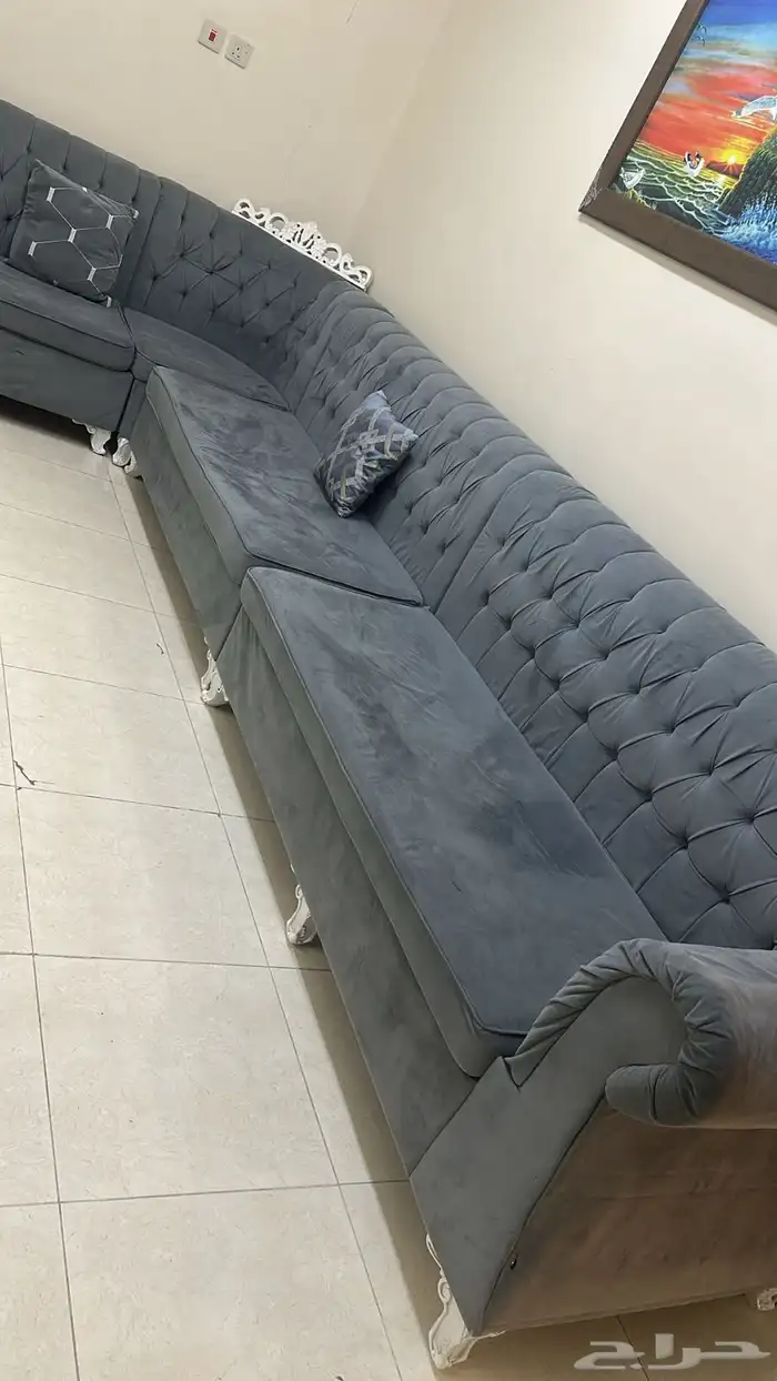 غرفة نوم وطقم كنب للبيع 5