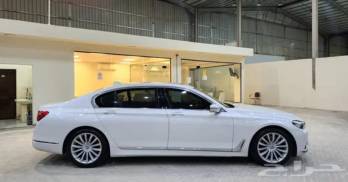 بي ام دبليو 730li 2018 3