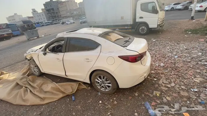 للبيع مازدا 5