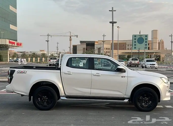 ايسوزو GT 2023 3