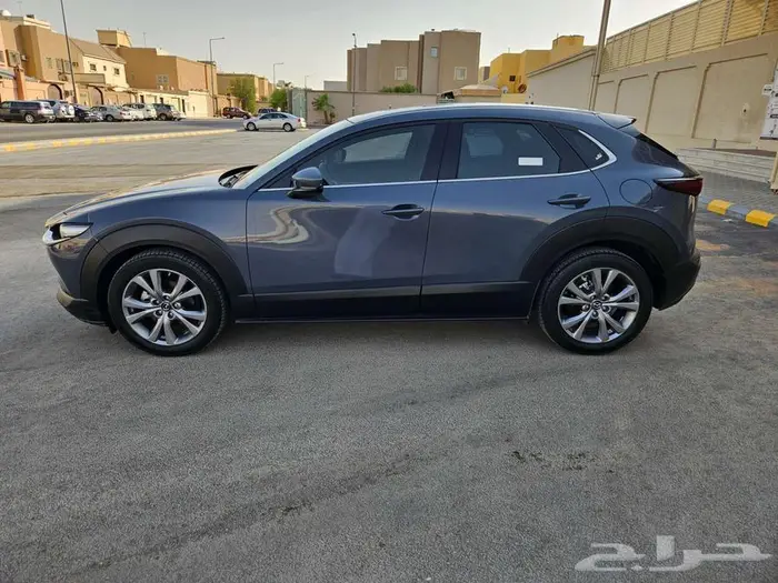 مازدا cx30 مديل 2023 لون رمادي سعودي 1