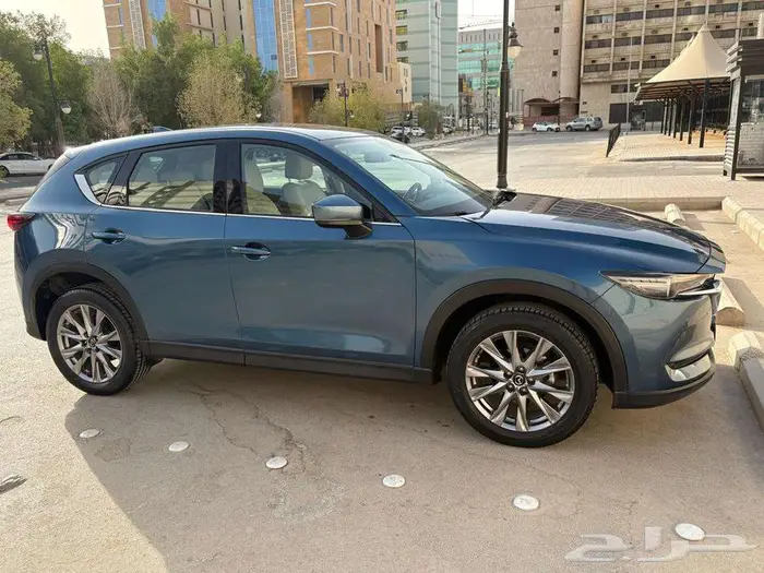 Mazda CX5 2020 Full Option Blue 5