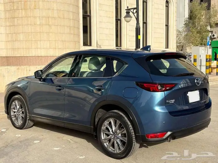 Mazda CX5 2020 Full Option Blue 2