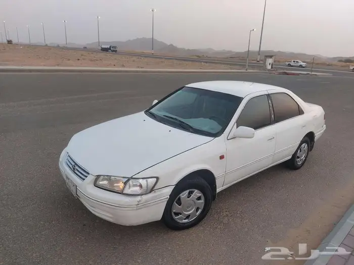 للبيع كامري 2000 نظيف ما يشكو من شيء بمكة 9