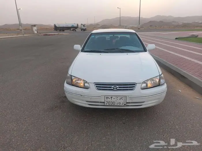 للبيع كامري 2000 نظيف ما يشكو من شيء بمكة 3