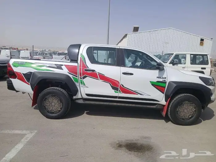 تويوتا هايلوكس GR-S Rally-بنزين 6 سلندر 2025 6