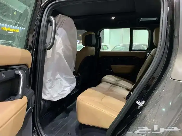 لاندرفور ديفندر 2025 X-Dynamic HSE اصفار سعودي و خليجي 6