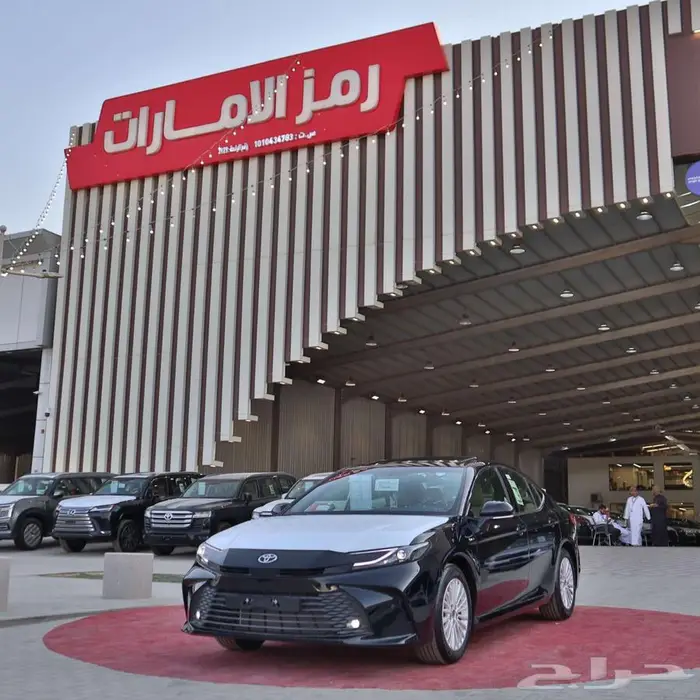 تويوتا كامري E-PLUS هايبرد 2025 سعودي متوفر كل الفئات 1