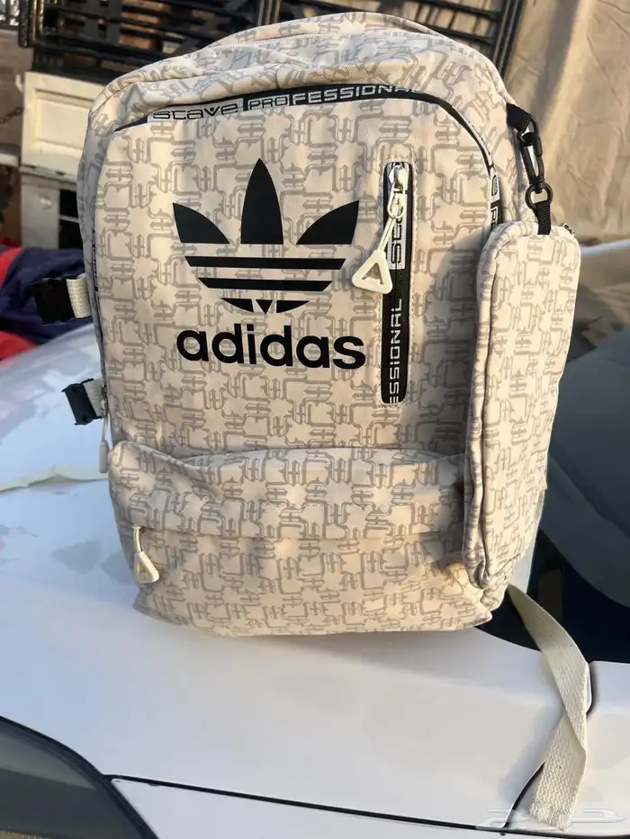 عروض شنط مدارس وشوزات اطفال ب95 بسس 7