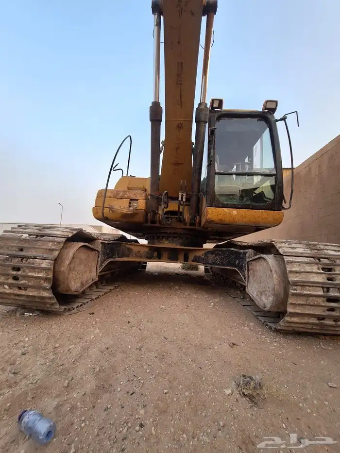 بوكلين حفاره 10