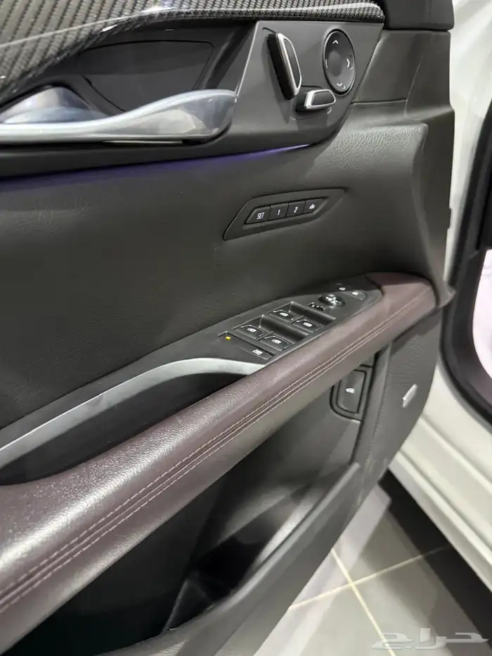 كاديلاك ct6 2019 نظيف جدا 6