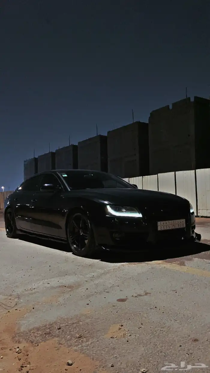 للبيع اودي A5 2010 0