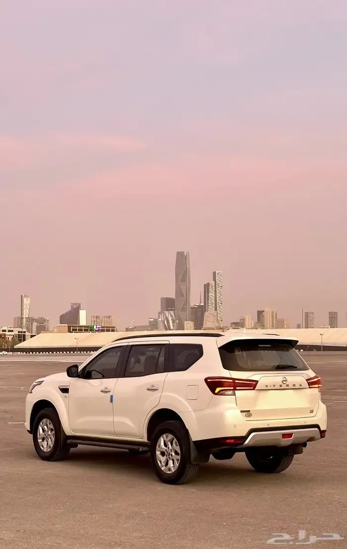 نيسان 27