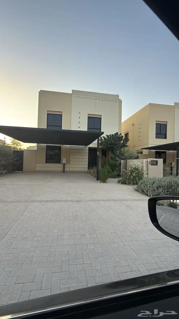 فيلا زاوية للبيع بحي سدرة ( روشن ) 0