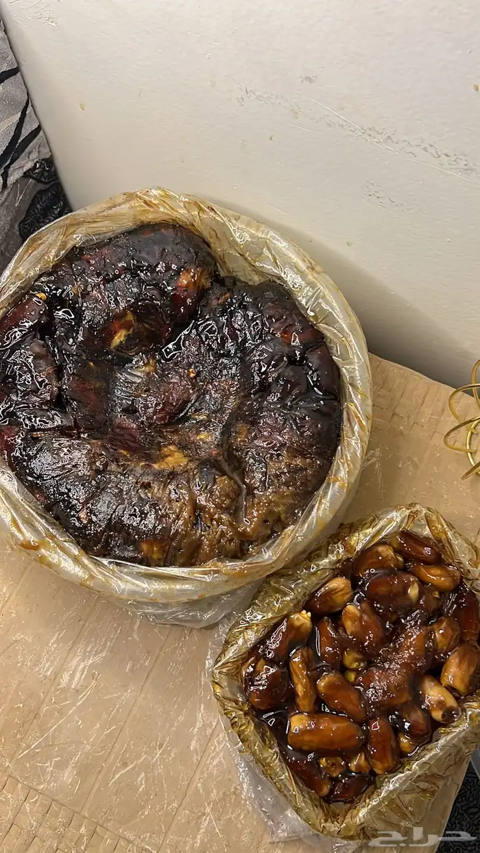 تمر حلوة الجوف مدبس فاخر حبة طويلة 4