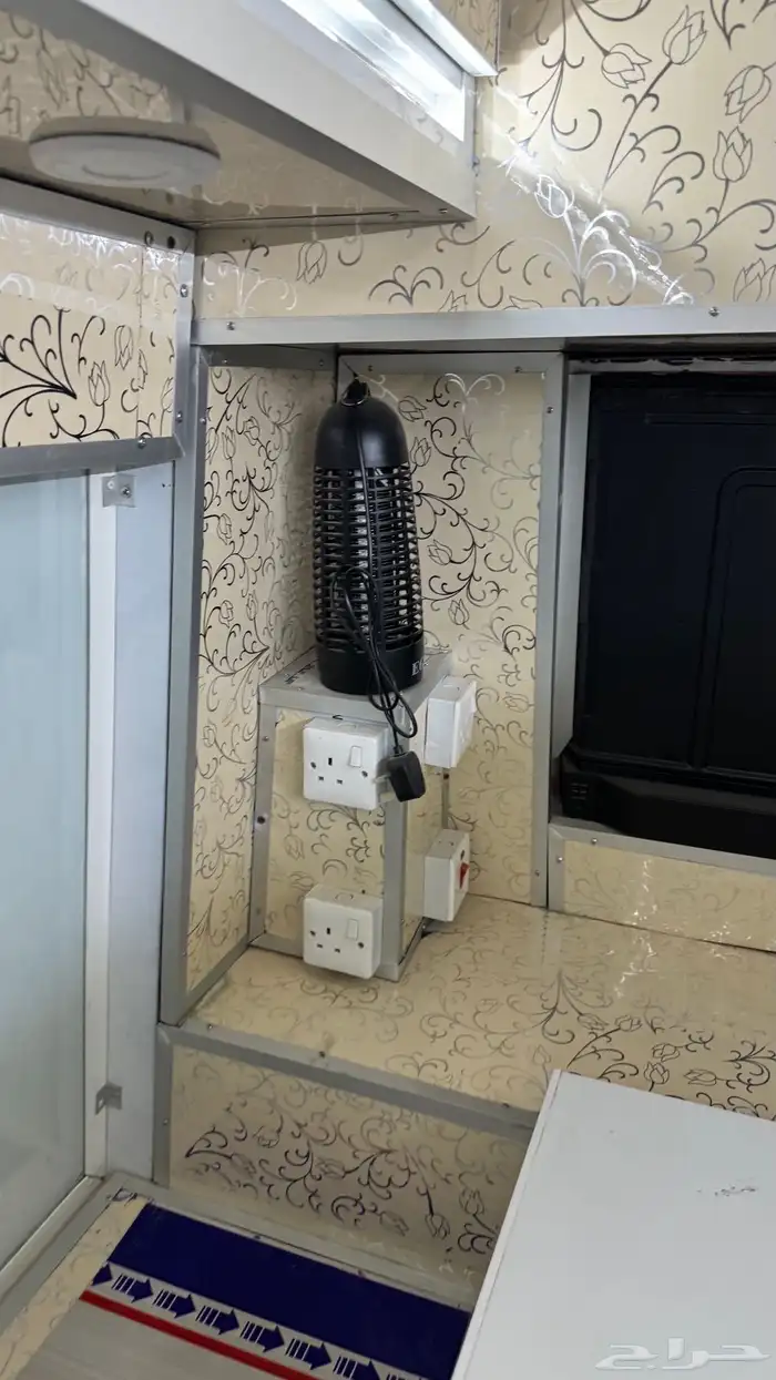 سياره ايسكريم بحاله ممتازه جدا 12