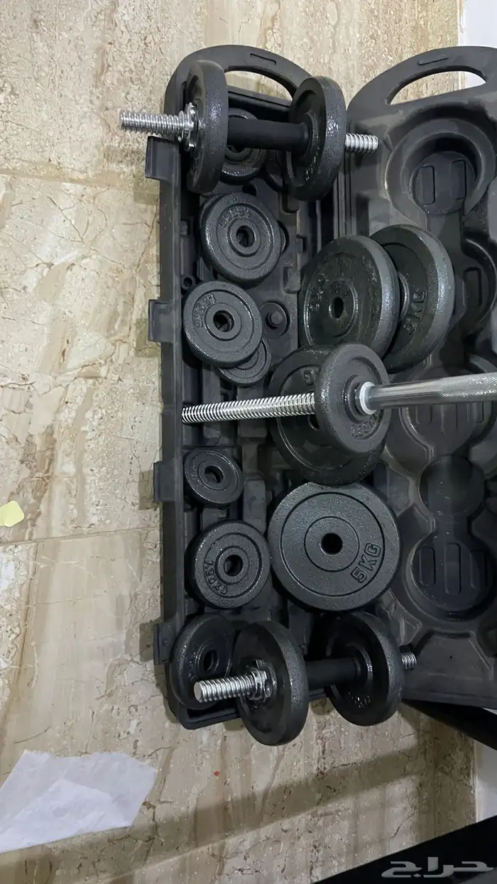 للبيع نادي منزلي كامل 13