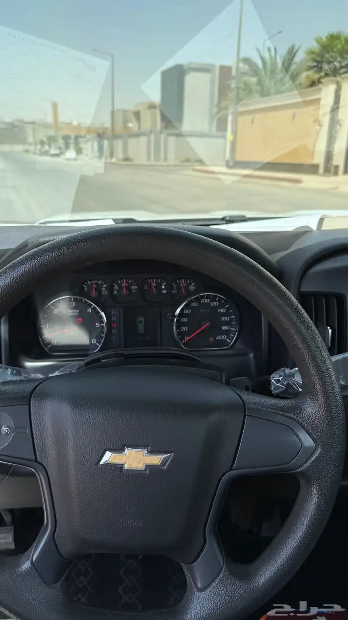 سلفرادو 18
