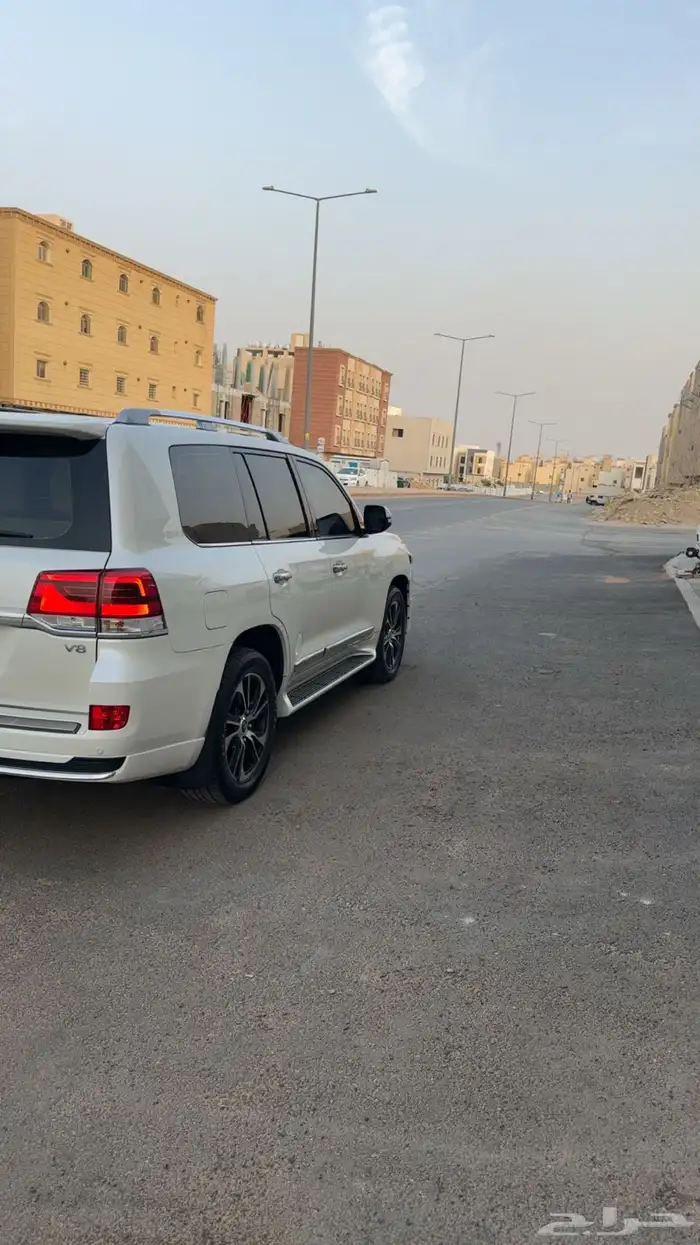 جيب لاندكروزر 2021 تورنق ماشي 175 بدي وكاله ومحركات وكاله 5