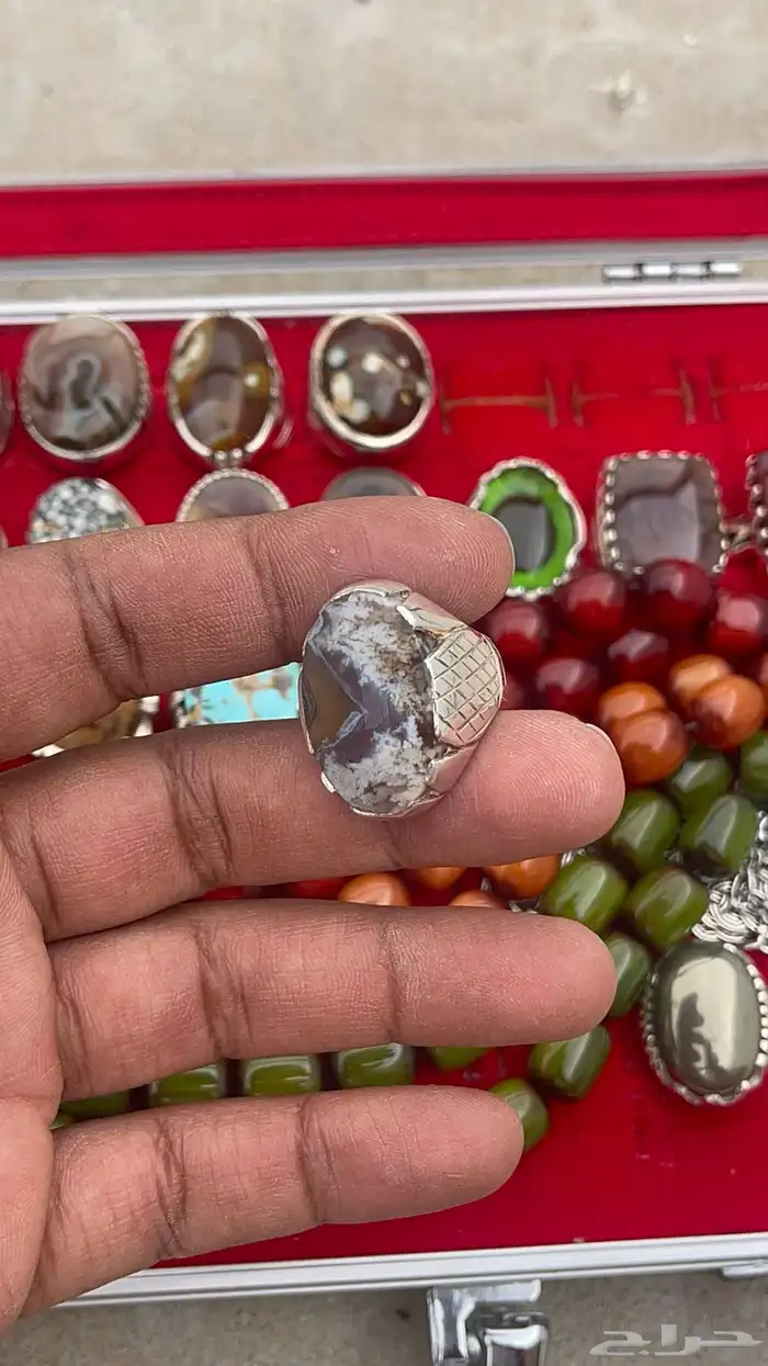 خاتم عقيق ورود الربيع الشجري 3