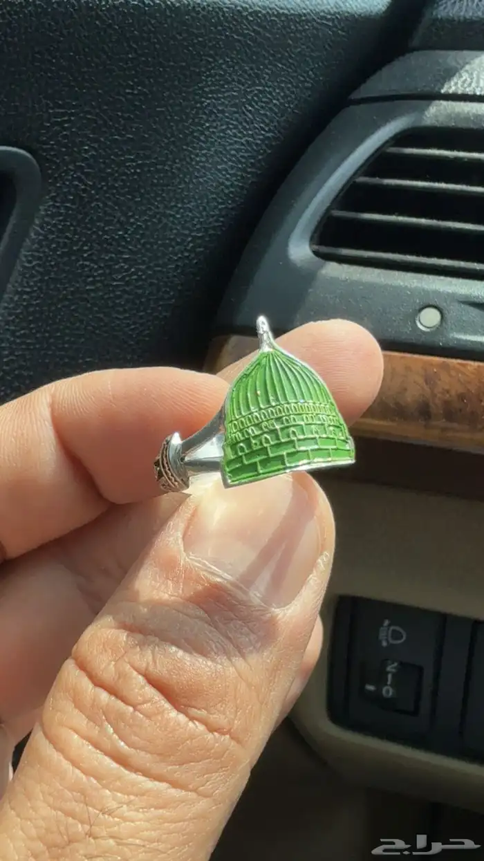 خاتم من الفضه ع شكل القبه الخضره 2