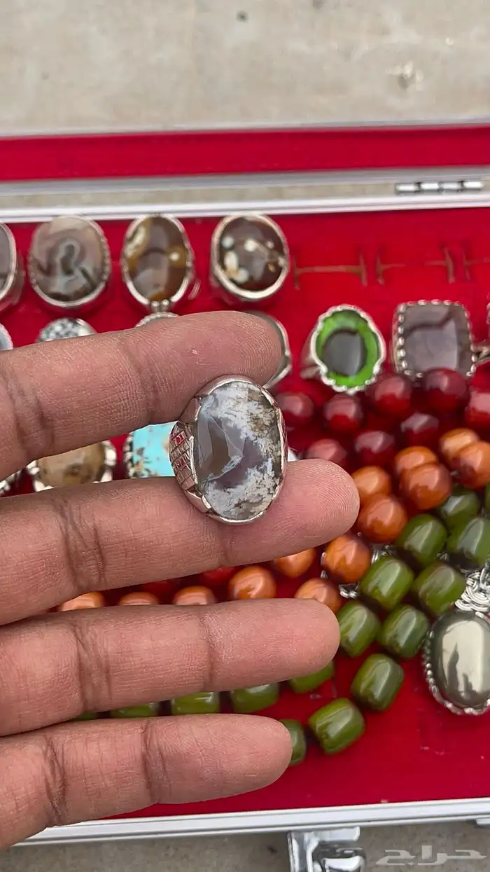 خاتم عقيق ورود الربيع الشجري 0