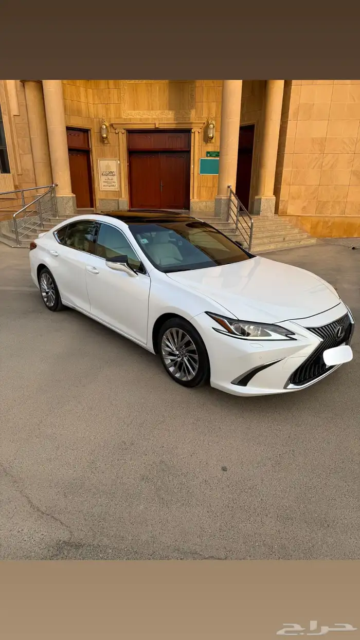 لكزس2019 ES350فئة CC 10