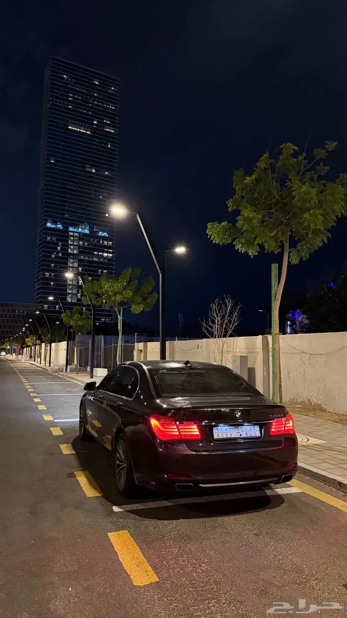 بي ام 740il 0