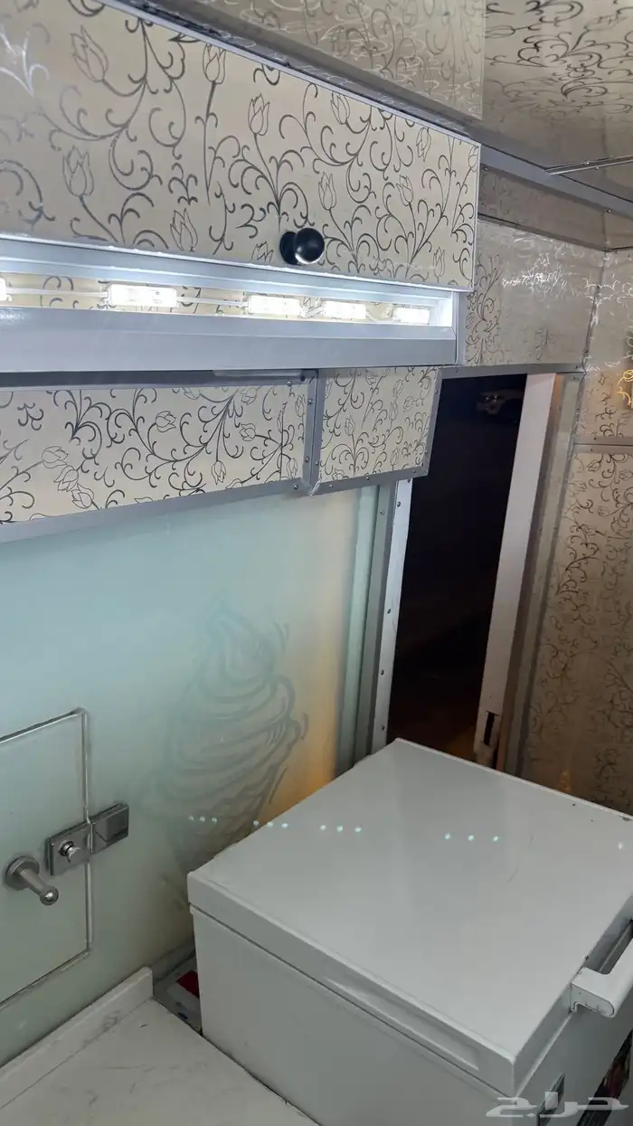 سياره ايسكريم بحاله ممتازه جدا 9